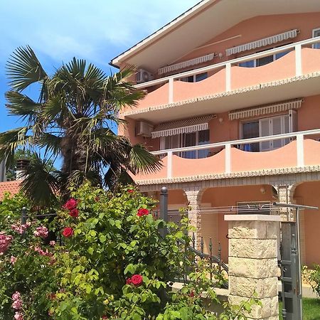 מדולין Porta Anna Apartments מראה חיצוני תמונה