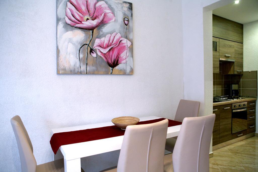 מדולין Porta Anna Apartments מראה חיצוני תמונה