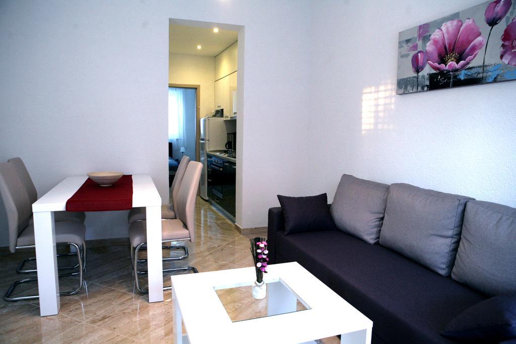 מדולין Porta Anna Apartments מראה חיצוני תמונה