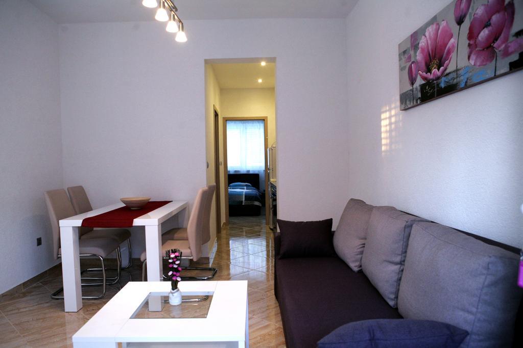מדולין Porta Anna Apartments מראה חיצוני תמונה